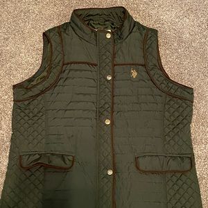 US Polo Assn Green Quilted Jacket Vest Size Large